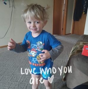 Meet your Posher, Laura renee